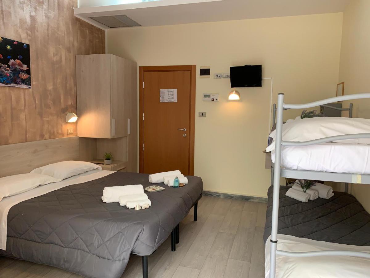 Hotel Palma Benessere Rimini Exterior photo